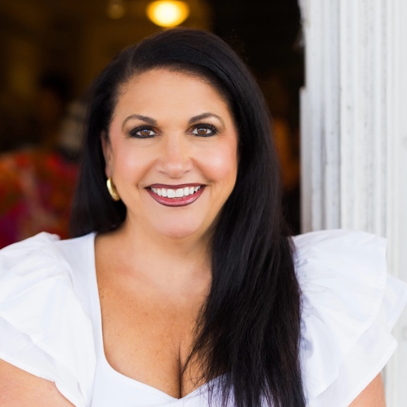 Meet your Posher, Maria - Picture 4 of 5